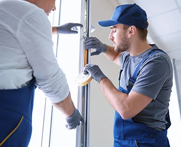glass repair experts in Key West, FL